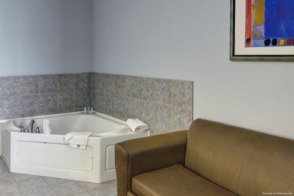 Hotel Comfort Suites Mineral Wells